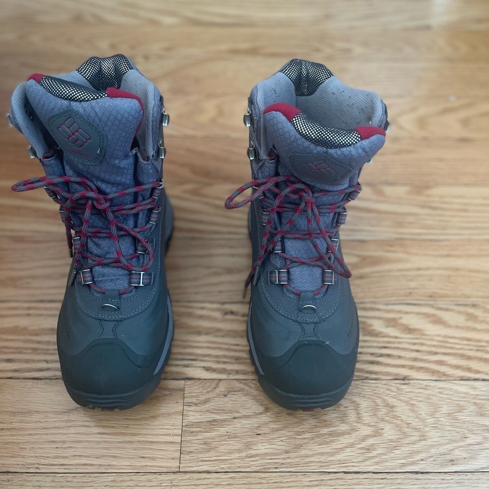 Winter boots